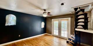 Charming 1925 Hillside Bungalow | Downtown Colorado Springs Gallery 12