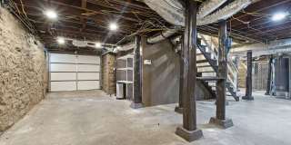 1 Month's Free Rent - 5 Bedroom Home Between 12 South and Oak Hill Gallery 29