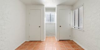 9th St Home Gallery 16