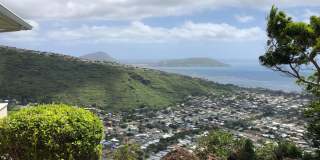 3/2.5/2 Home - Located in the Beautiful Gated Community at Kahalakua- Endless Views! Gallery 3
