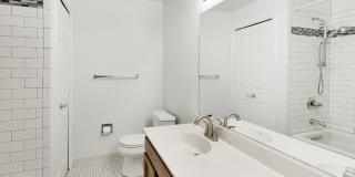 5707 BREWER HOUSE Circle unit: T-2 Gallery 22