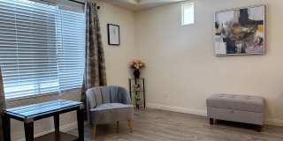 4Bdrm/2.5bath Single Family Home - Fully Furnished Gallery 31