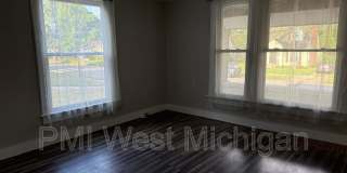 2124 Eastern Ave NE Gallery 10