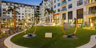 The Centerpointe Gallery 14