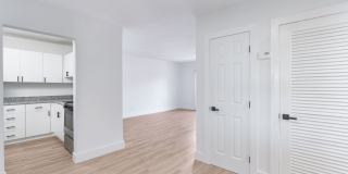 Lakeshore Presidential Apartments Gallery 26