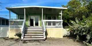 100 Sunset Lane Gallery 1