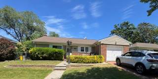 1498 Kew Avenue Gallery 1