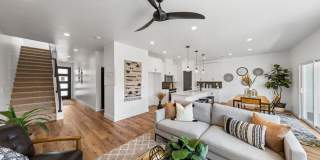 Beautiful 3 Bedroom 2.5 Bathroom Home Gallery 5