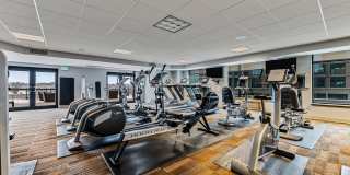 Come live in Penterra Plaza! Gallery 18