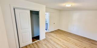 5045 Garner St Gallery 12