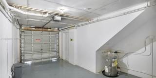 2941 NE 185th St Gallery 3