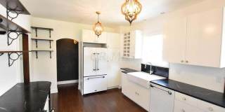 445 Oakland Park Avenue Gallery 14