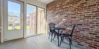 40 Walter Street unit: 1 Gallery 3