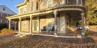 194 Nesmith St Gallery 1