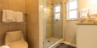 753 NE 81st St Gallery 60
