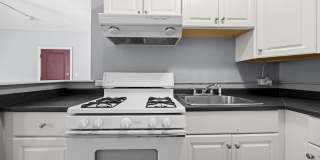 Charleston Apartments Gallery 10