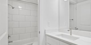 James Pointe Apartments Gallery 116