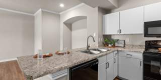 Westshore Colony Apartments Gallery 15
