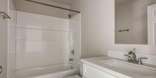 Pet-Friendly 3-Bed Home – Move-In Ready with Garage Gallery 23