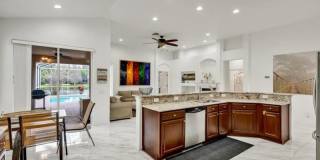 9512 Greenpointe Drive Gallery 5