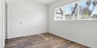 856 South Gregory Street Gallery 15