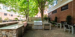 Courtyard at Jefferson Gallery 16