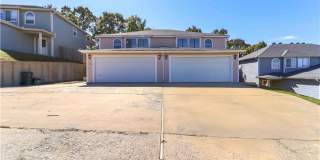 2915 Sterling Court Gallery 1