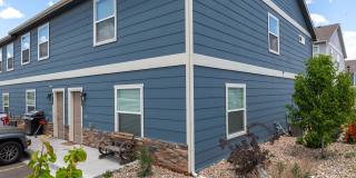 End Townhouse Unit for Rent Gallery 21