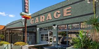Union Arms Gallery 25