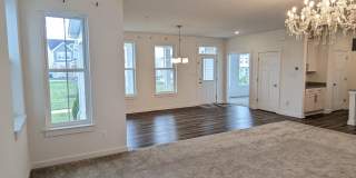 Gorgeous New Construction Home in Gambrill View Community available late July! Gallery 31