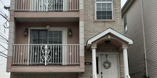 663 S Park Street S Gallery 1