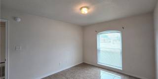 5705 Mandalay Gallery 40