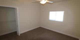 ** PET FRIENDLY **NAPLES PARK - NO HOA - POOL & SPA HOME - CLOSE TO BEACH! - ANNUAL Gallery 9