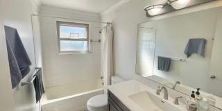 Wallingford 2-Bed Condo with Garage! Gallery 11