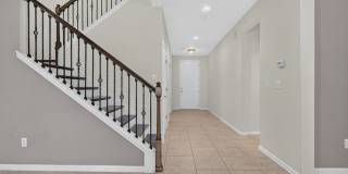 Large 4 bedroom home in Oakleaf Gallery 7