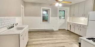 449 Wilson Street Gallery 3