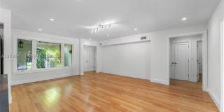 7711 SW 47th Ave Gallery 13