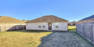 Cute home in Mustang schools + 3 bedrooms + 2 bathrooms Gallery 25