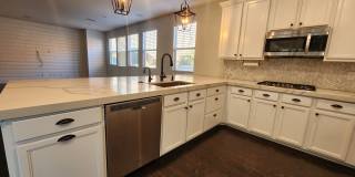 Beautifully renovated, cul-de-sac, Mesa Park adjacent home in Summerlin. Gallery 26