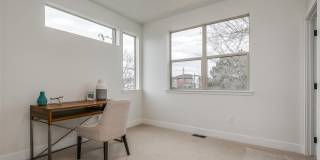 Beautiful Townhome in Southeast Denver Gallery 20