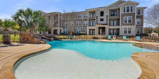Parkway Grande Apartment Homes Gallery 17