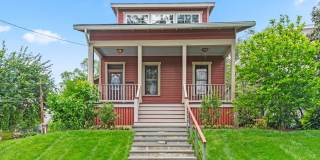 Spacious Kent Home | 6 Bed | 4 Bath | 4,000 Sf | Front Porch + Backyard | Detached 4-Car Garage Gallery 48