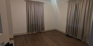 923 East Valley Drive Gallery 1