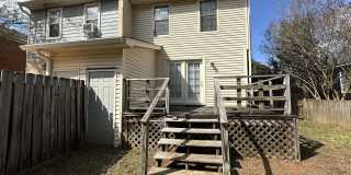 2448 Riverlook Drive Gallery 22