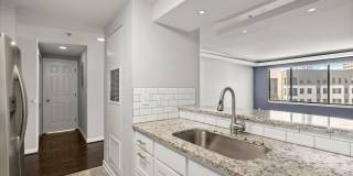 2bd/2bth in sought after Grandview Condominiums in the heart of Buckhead! Gallery 5