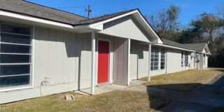 606 Yvonne St, Unit B Gallery 1