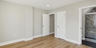 247 E 6TH Avenue Gallery 15