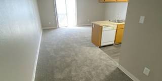 River Walk Apartments Gallery 29