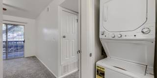Updated 1 Bedroom Condo Near DTC Available Now Gallery 12