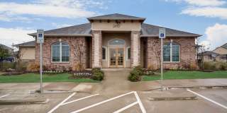 Majors Place Gallery 14